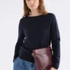 Ellora-trui donkerblauw Ellora-trui donkerblauw