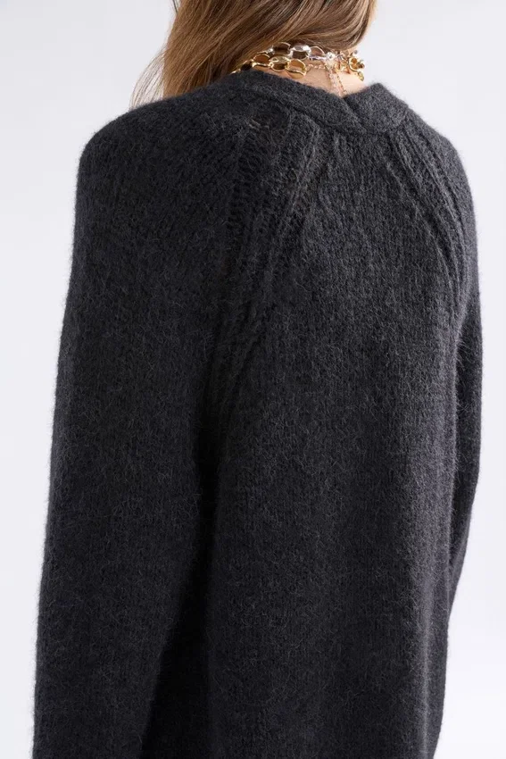 Ineke Cardi Zwart Ineke Cardi Zwart