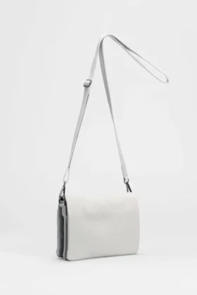 Ingezette kleine tas Cloud