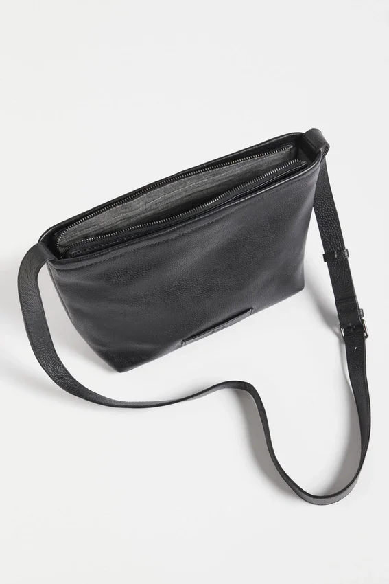 Lomi-crossbodytas Lomi-crossbodytas