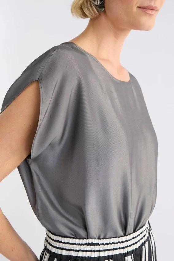Medjal Classic Top Medjal Classic Top