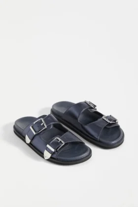 Spenne-Sandalen